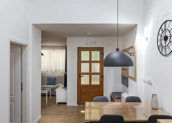 Apartment Thon