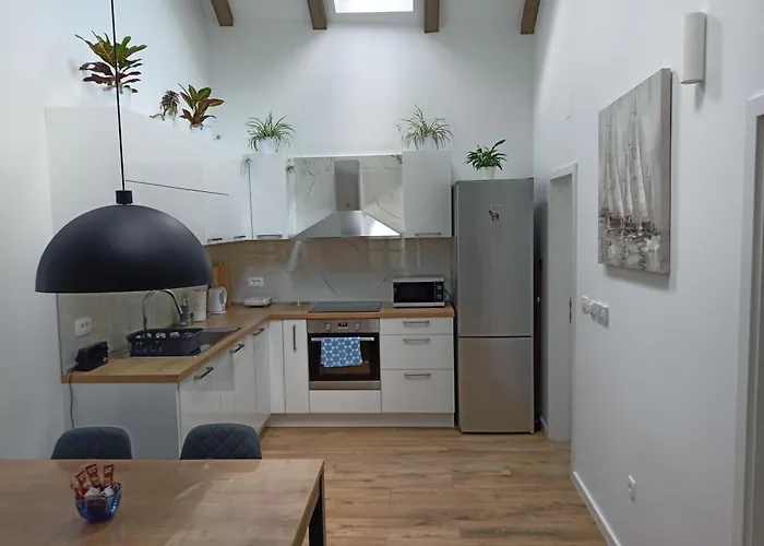 Apartment Thon
