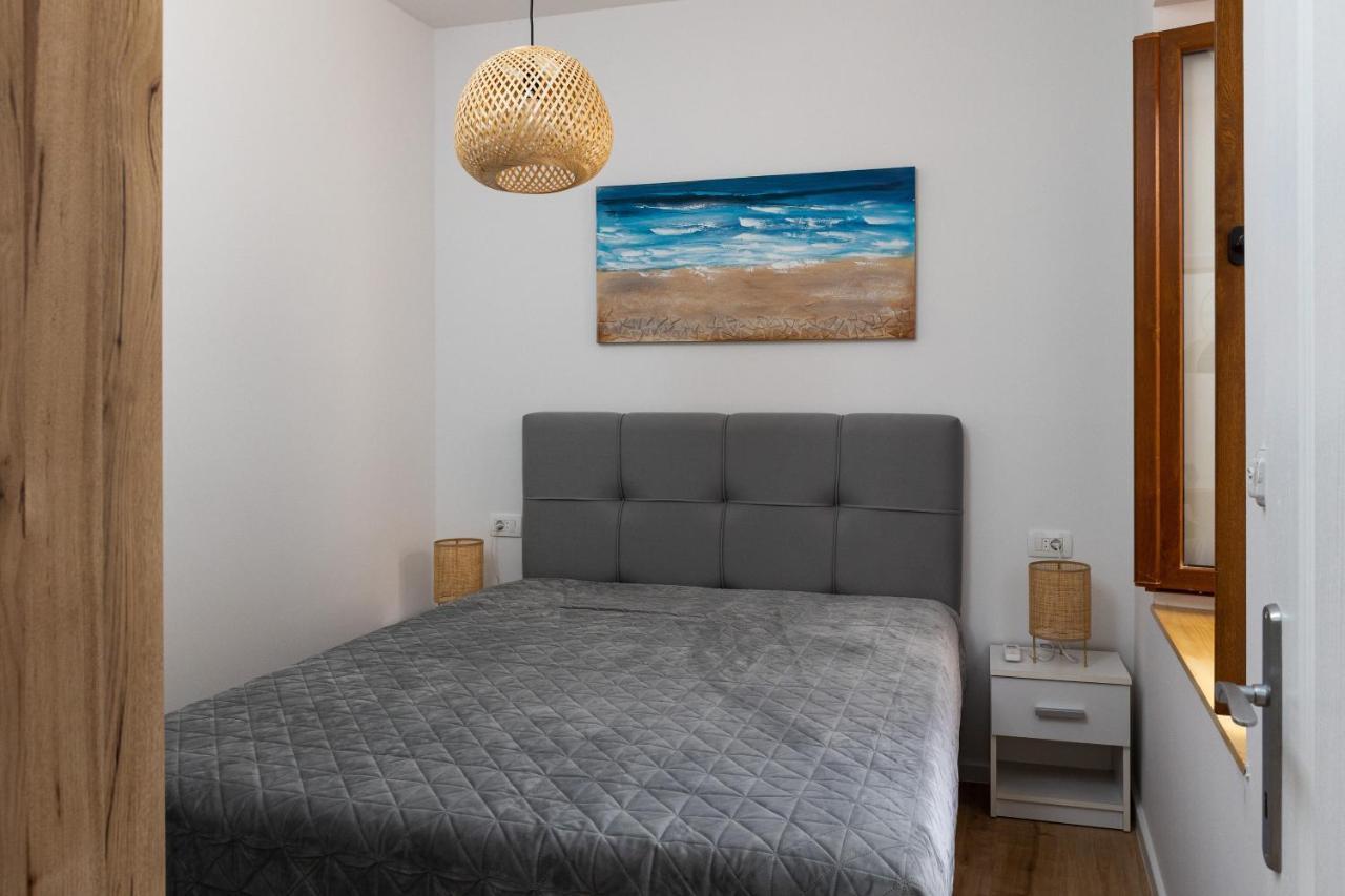 Thon Apartment *